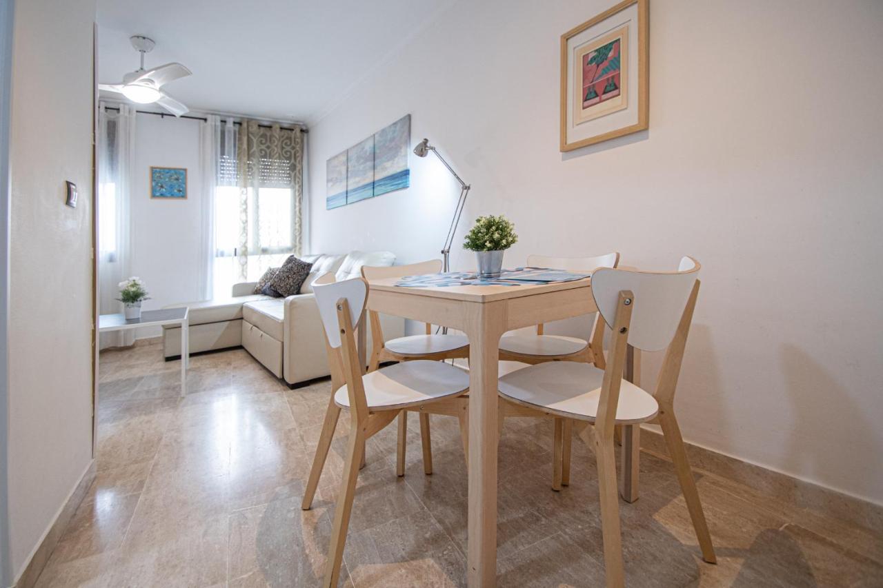Apartamento Las Letras Gaditanas Cadiz Bagian luar foto