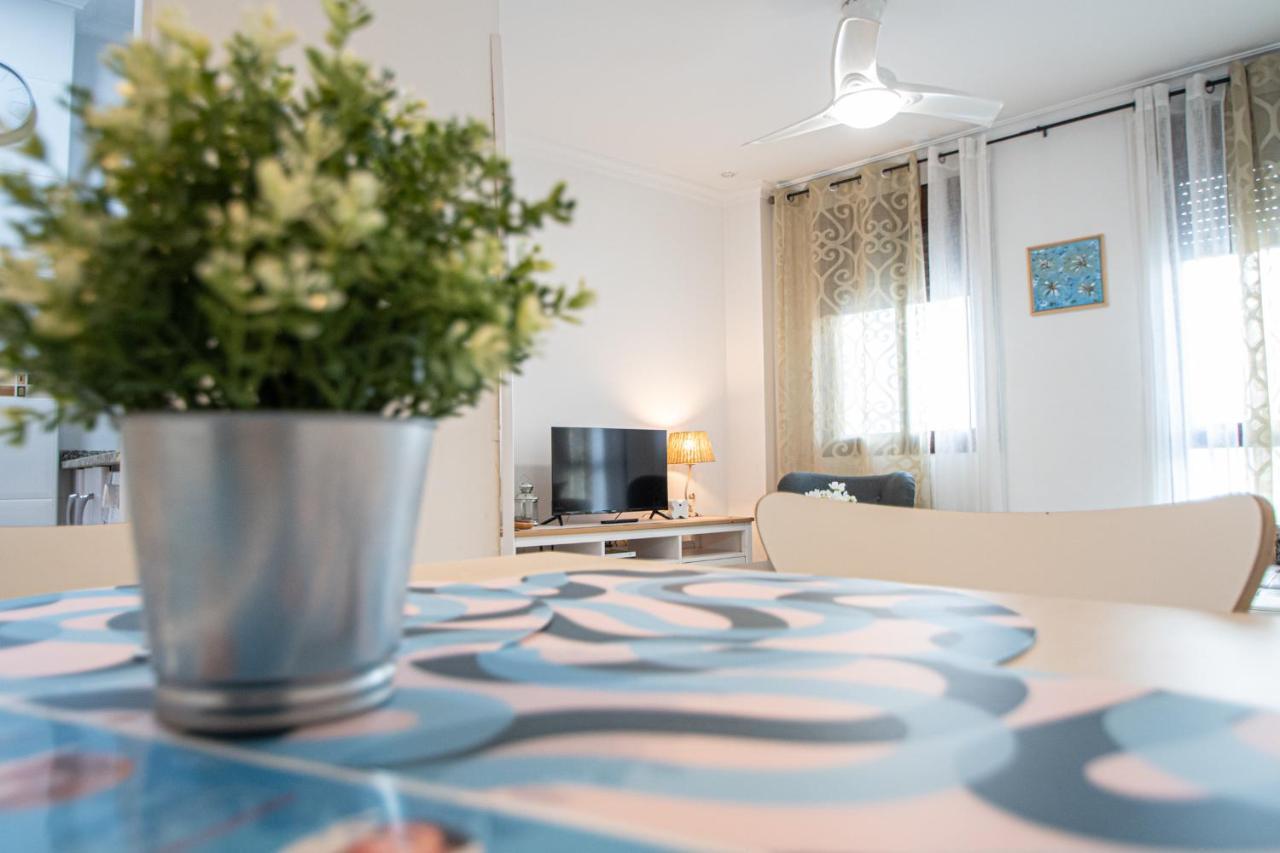Apartamento Las Letras Gaditanas Cadiz Bagian luar foto
